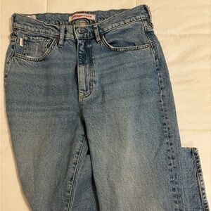 SUPERDRY LOW WAISTED CROP DENIM JEANS💙